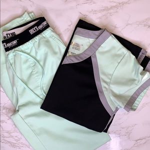 Grey’s Anatomy Active scrub set